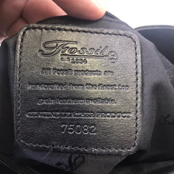 Fossil #75082 Black Shoulder Bag - Picture 8 of 8